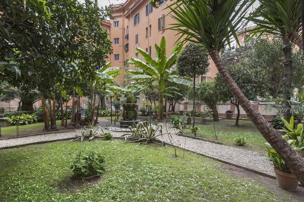 Vatican White Domus Rom Exteriör bild